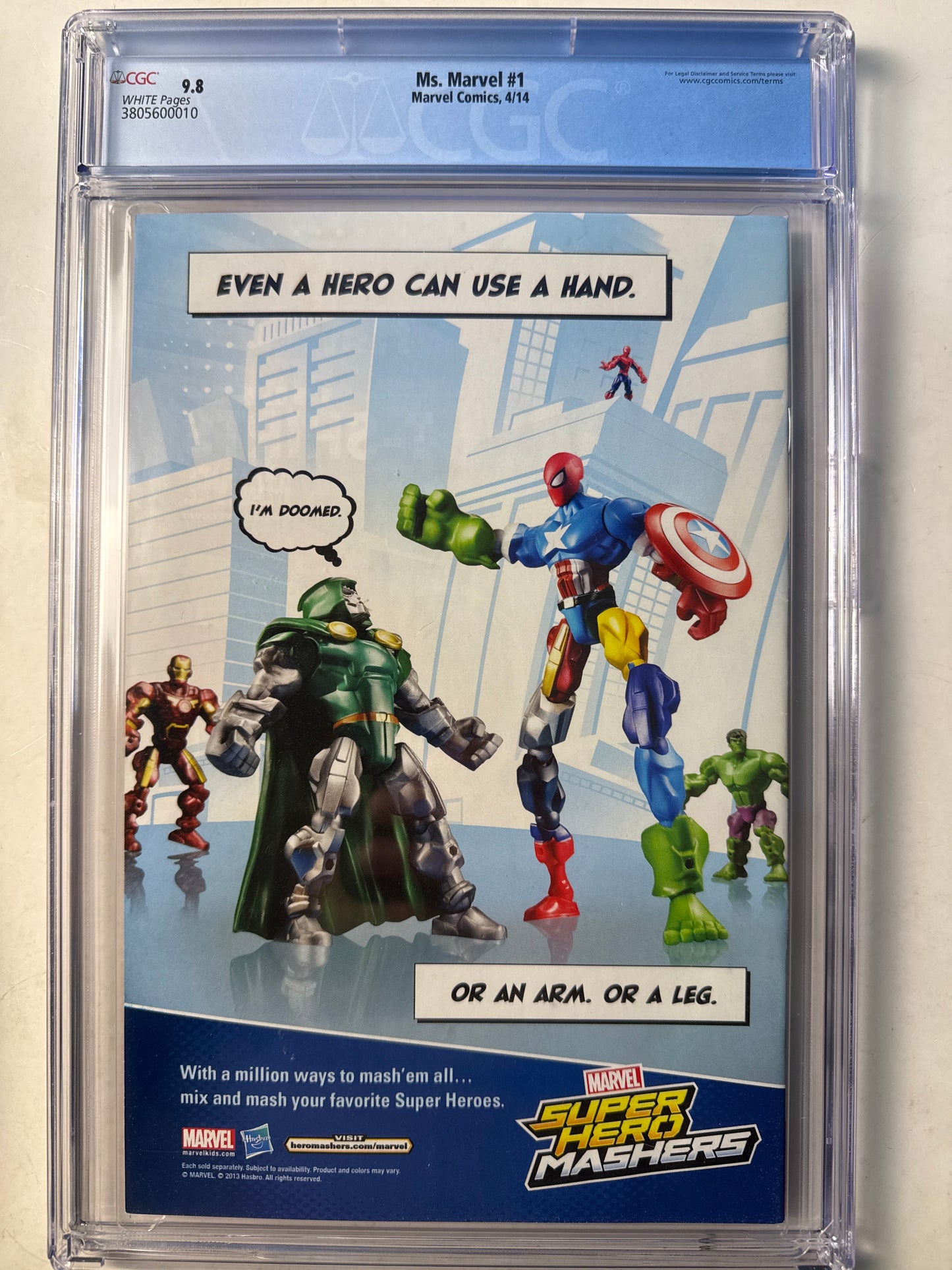 Ms Marvel #1 Sara Pichelli 1st Print Kamala Khan CGC 9.8