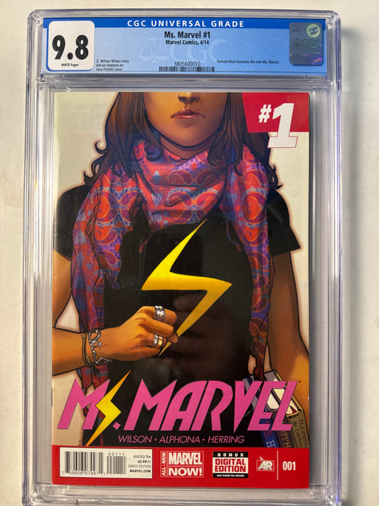 Ms Marvel #1 Sara Pichelli 1st Print Kamala Khan CGC 9.8